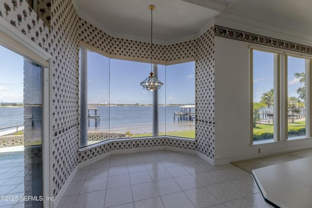 4957 MOTOR YACHT Drive, Jacksonville, FL 32225