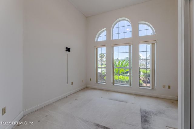 4957 MOTOR YACHT Drive, Jacksonville, FL 32225