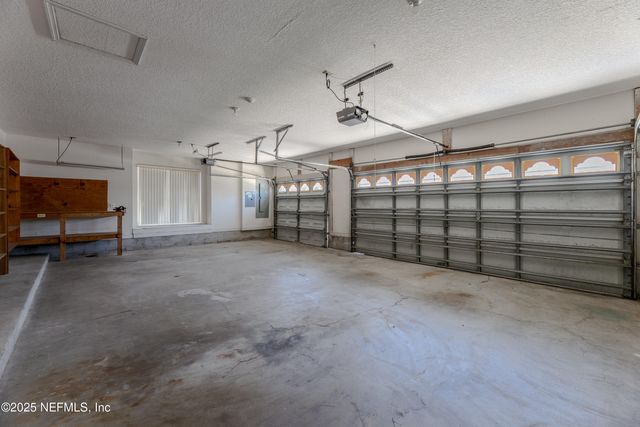 4957 MOTOR YACHT Drive, Jacksonville, FL 32225