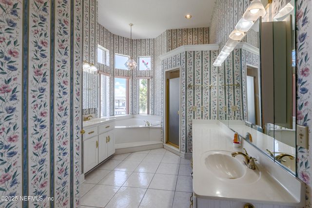 4957 MOTOR YACHT Drive, Jacksonville, FL 32225