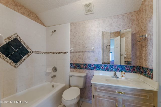 4957 MOTOR YACHT Drive, Jacksonville, FL 32225