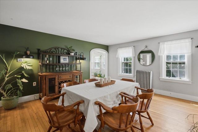 34 Monument Avenue, Bennington, VT 05201