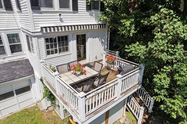 34 Monument Avenue, Bennington, VT 05201