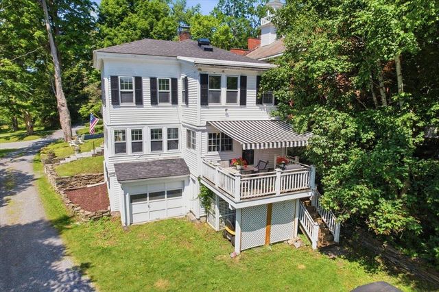 34 Monument Avenue, Bennington, VT 05201