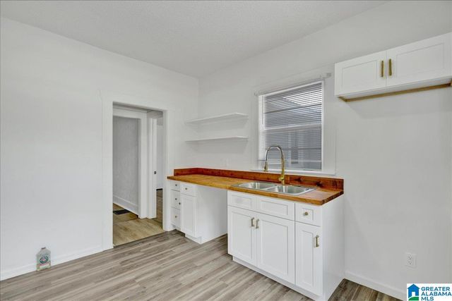 2224 28TH STREET ENSLEY, Birmingham, AL 35218