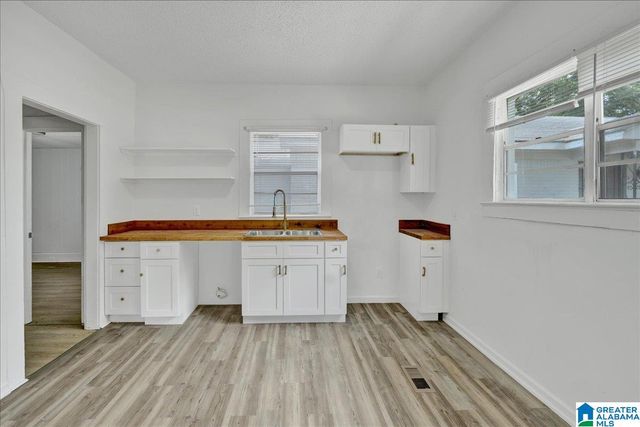 2224 28TH STREET ENSLEY, Birmingham, AL 35218