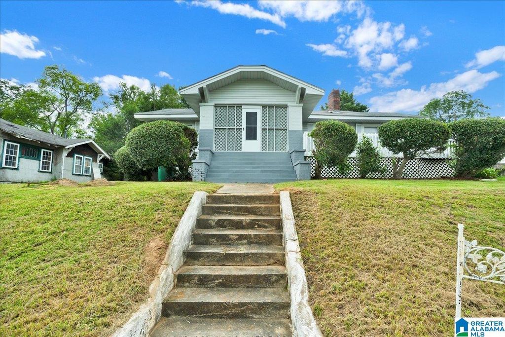 2224 28TH STREET ENSLEY, Birmingham, AL 35218