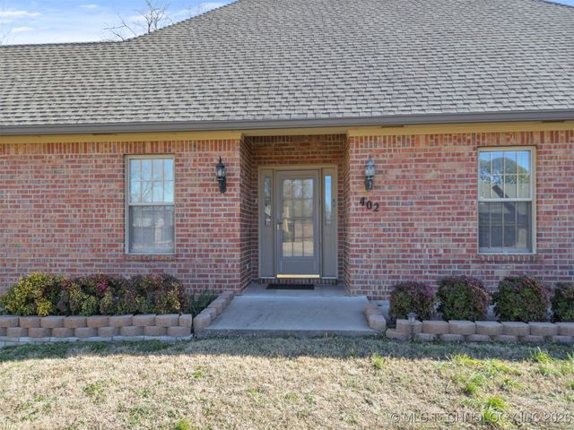 402 Chattanooga, Ardmore, OK 73401