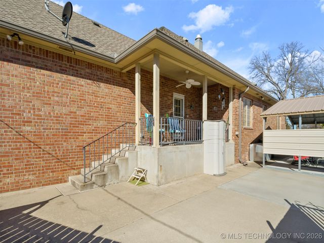 402 Chattanooga, Ardmore, OK 73401