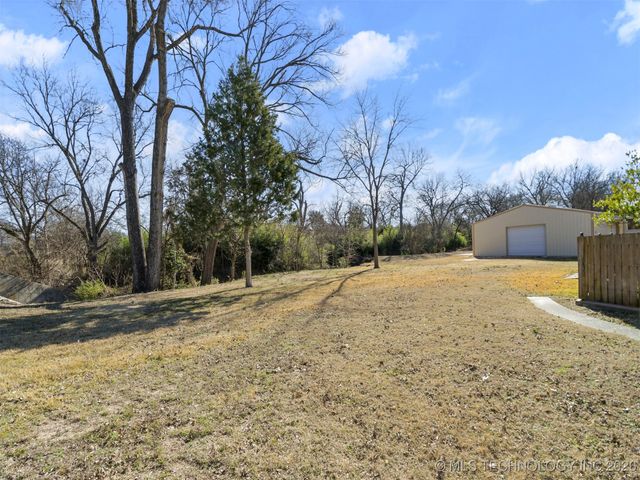 402 Chattanooga, Ardmore, OK 73401