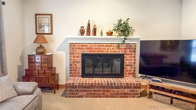 402 Chattanooga, Ardmore, OK 73401