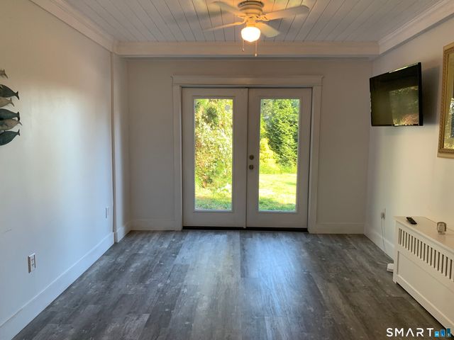 8 Osprey Lane, Stonington, CT 06355