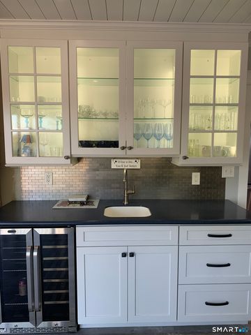 8 Osprey Lane, Stonington, CT 06355