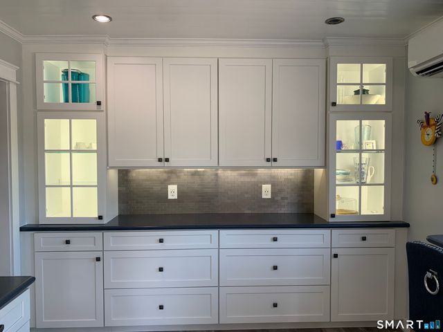 8 Osprey Lane, Stonington, CT 06355