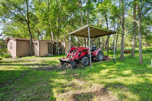 2161 SW County Road 0025, Corsicana, TX 75110