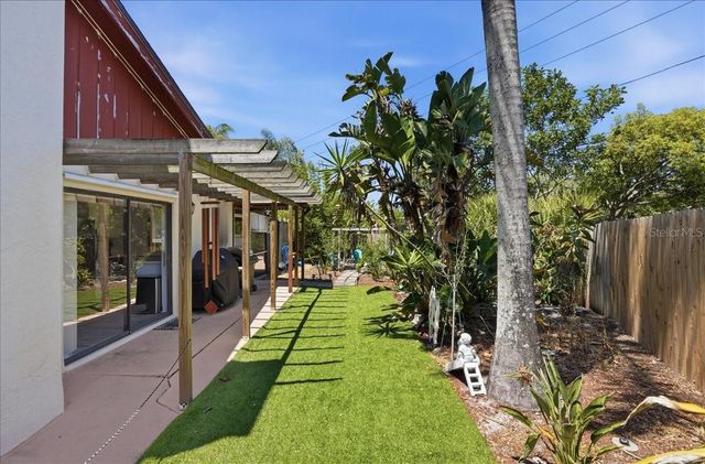 2667 WARMSPRINGS WAY, Palm Harbor, FL 34684