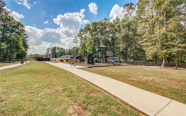 505 Road 6617, Dayton, TX 77535