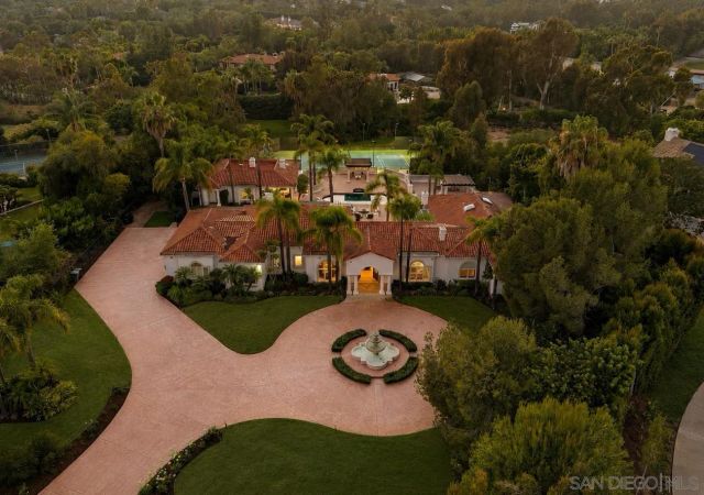 6998 Rancho La Cima Dr, Rancho Santa Fe, CA 92067