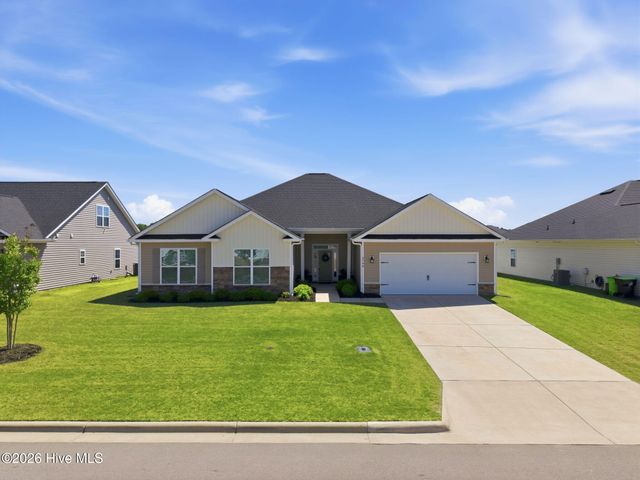 2745 Luna Lane, Winterville, NC 28590