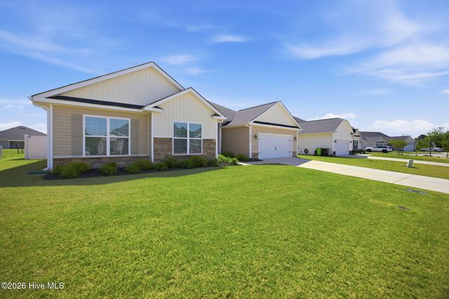 2745 Luna Lane, Winterville, NC 28590