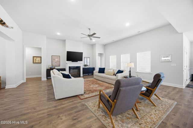 2745 Luna Lane, Winterville, NC 28590