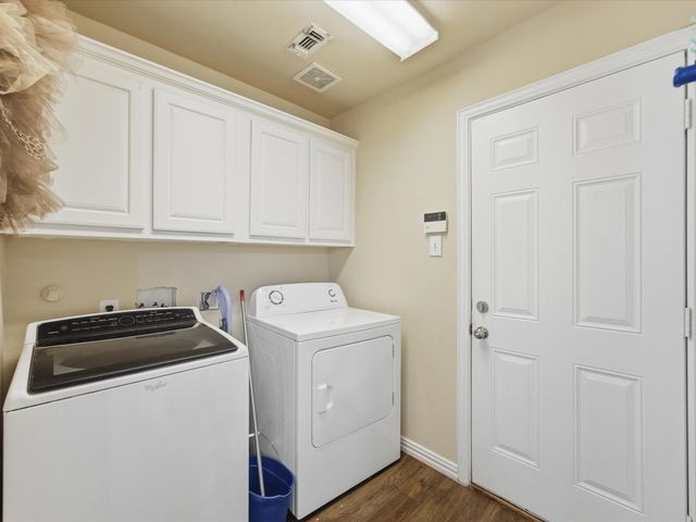 2308 Denham Drive, Arlington, TX 76001