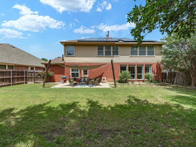 2308 Denham Drive, Arlington, TX 76001