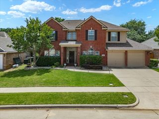 2308 Denham Drive, Arlington, TX 76001