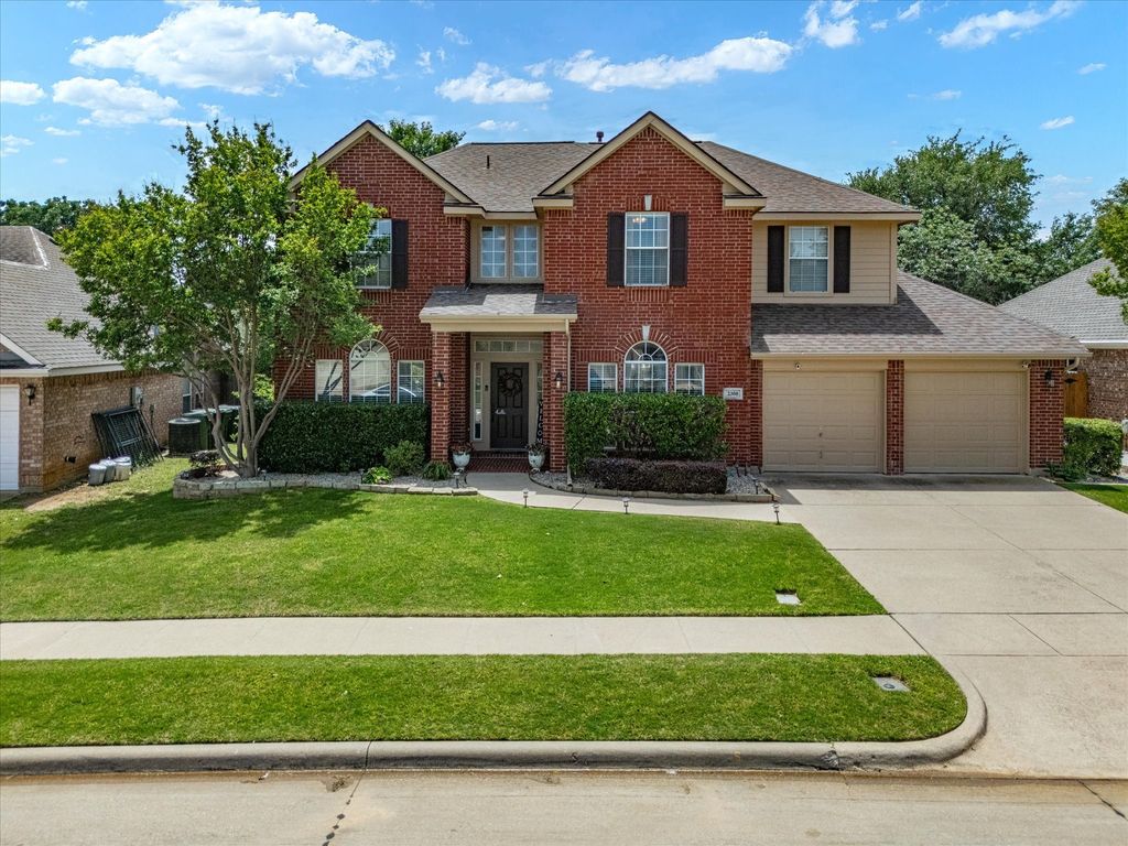 2308 Denham Drive, Arlington, TX 76001