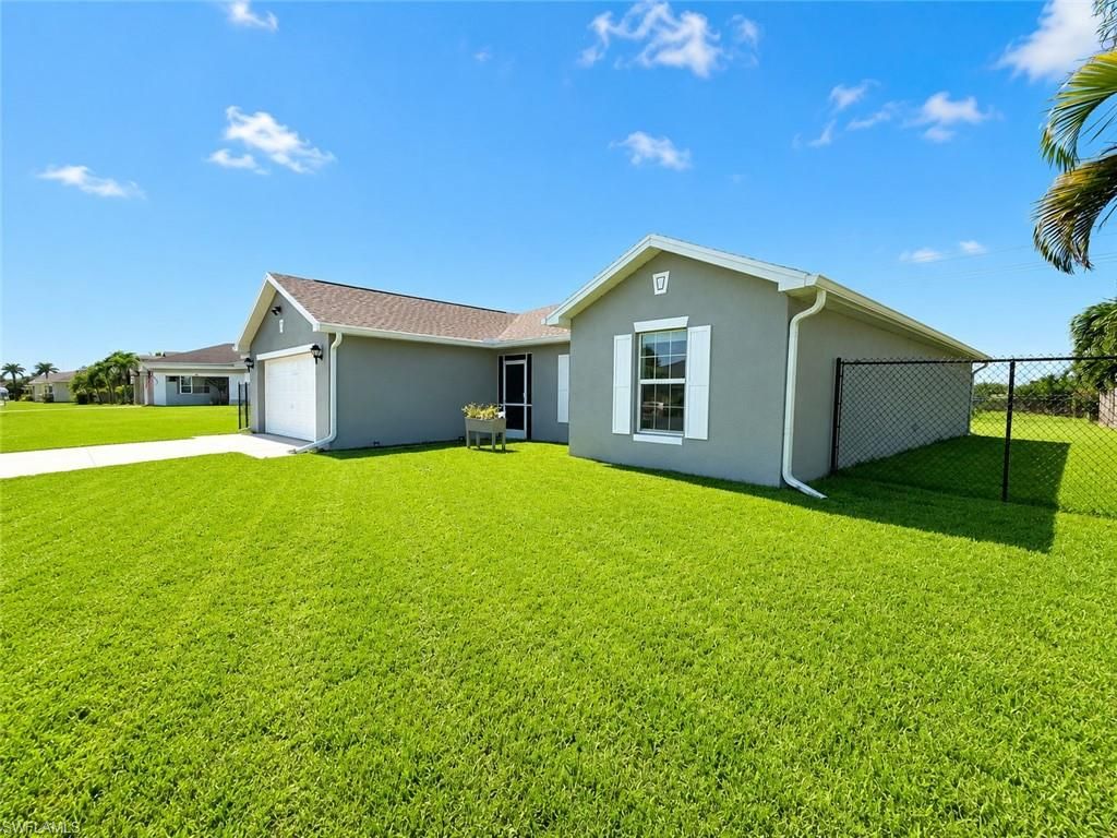 1812 SW 32nd ST, CAPE CORAL, FL 33914 — exterior