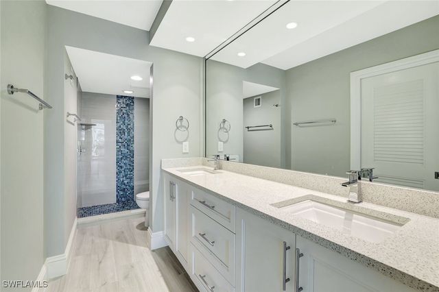 4401 Gulf Shore BLVD N C205, Naples, FL 34103