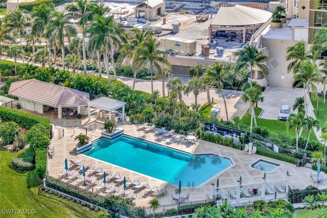4401 Gulf Shore BLVD N C205, Naples, FL 34103