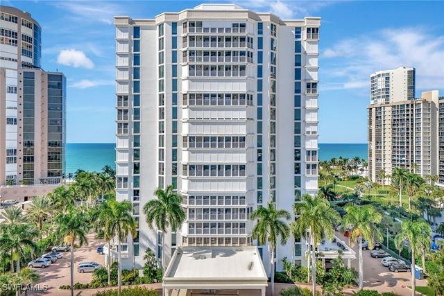 4401 Gulf Shore BLVD N C205, Naples, FL 34103