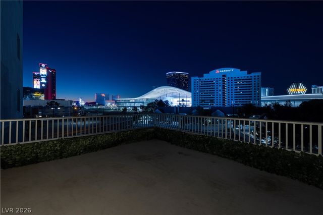 360 East Desert Inn Road 407, Las Vegas, NV 89109