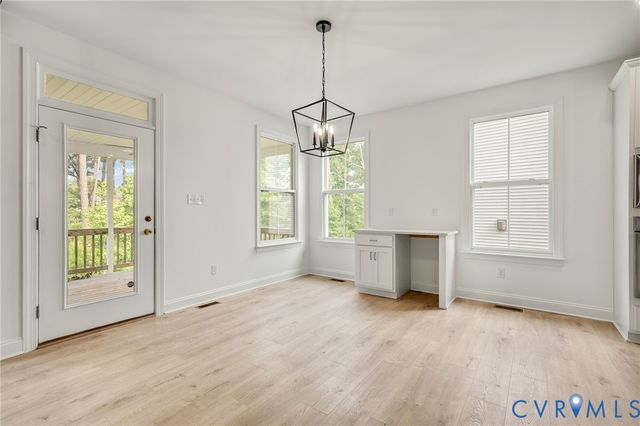 7130 Maple Summit Ln, Moseley, VA 23120