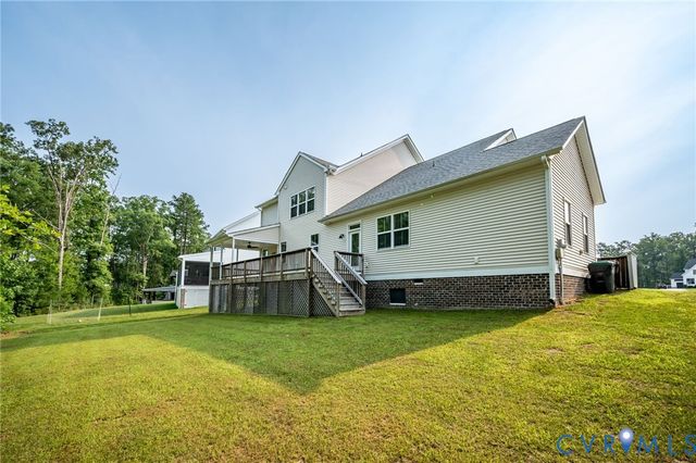 7130 Maple Summit Ln, Moseley, VA 23120