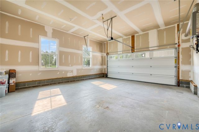 7130 Maple Summit Ln, Moseley, VA 23120