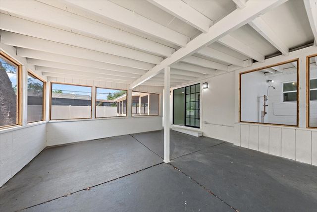 11012 52ND AVENUE N, St Petersburg, FL 33708