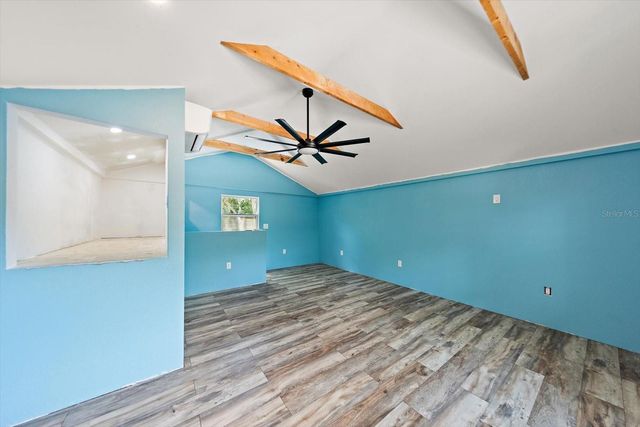 11012 52ND AVENUE N, St Petersburg, FL 33708