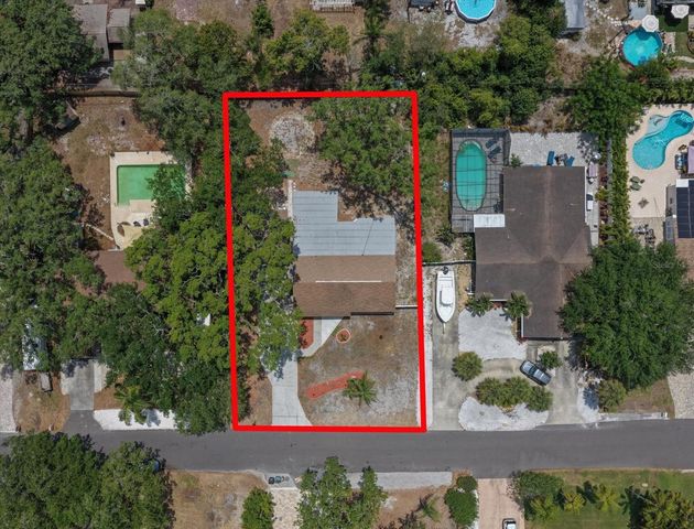 11012 52ND AVENUE N, St Petersburg, FL 33708