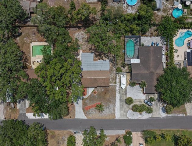 11012 52ND AVENUE N, St Petersburg, FL 33708