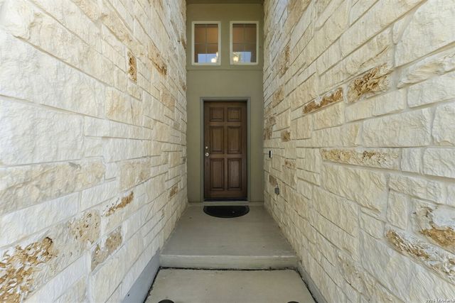 9710 Monken, Boerne, TX 78006
