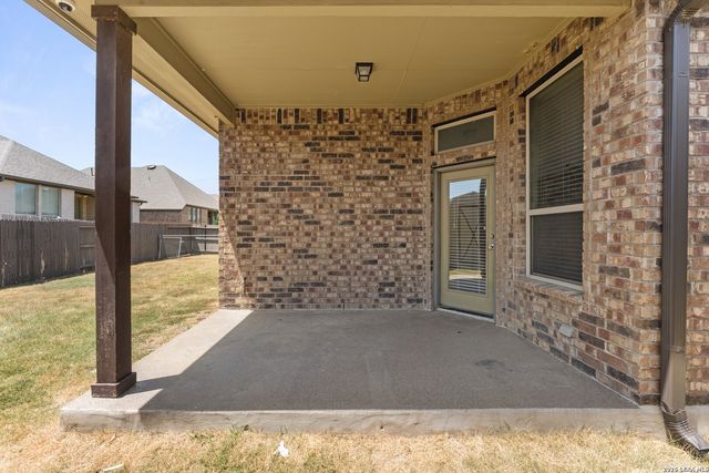 9710 Monken, Boerne, TX 78006