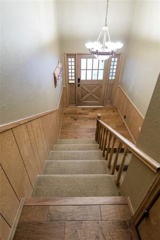 716 Phillips Lane, Clinton, OK 73601