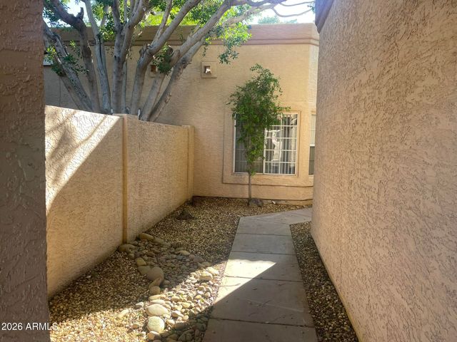 6725 S WILSON Street, Tempe, AZ 85283