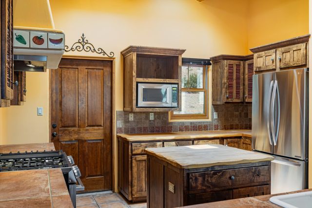 41 Santa Ana Loop, Placitas, NM 87043