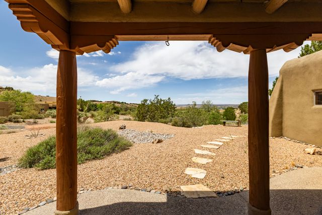 41 Santa Ana Loop, Placitas, NM 87043