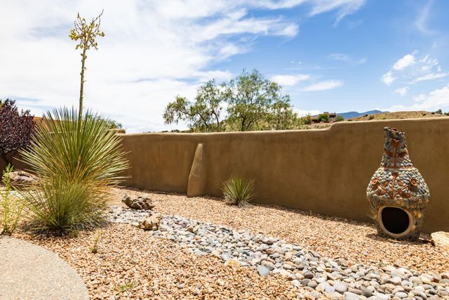 41 Santa Ana Loop, Placitas, NM 87043