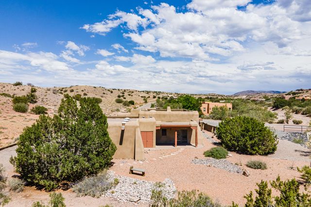 41 Santa Ana Loop, Placitas, NM 87043