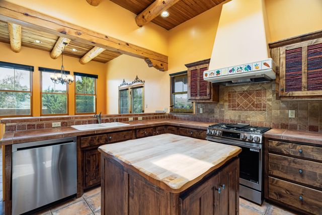 41 Santa Ana Loop, Placitas, NM 87043